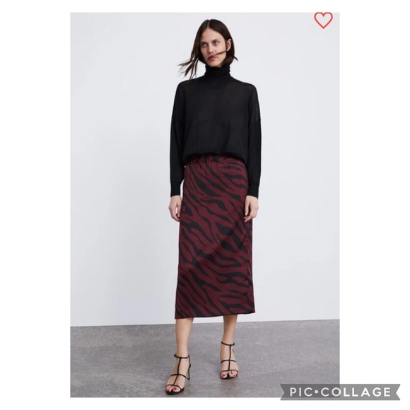 Zara Burgundy Satin Animal Print Midi Pencil Skirt Size Small - Picture 2 of 15